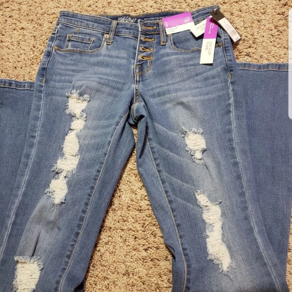 NWT flip flop flare pants size 2